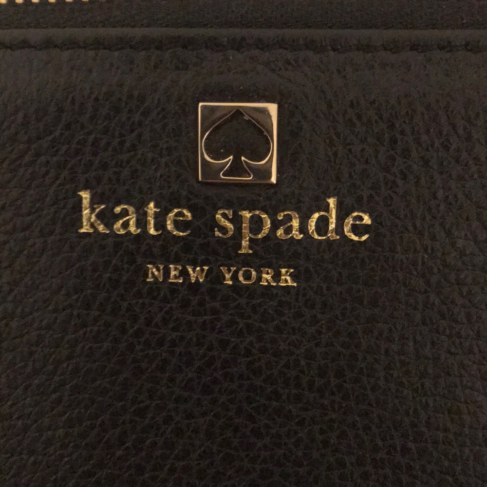 KATE SPADE ♠️ black wristlet - Picture 4 of 4